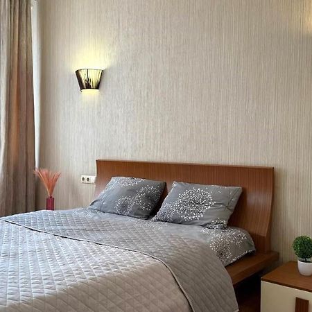 Appartement Mironositskaya 75 à Kharkiv Extérieur photo