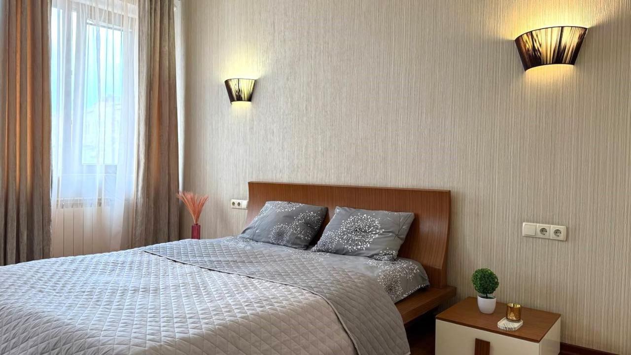 Appartement Mironositskaya 75 à Kharkiv Extérieur photo